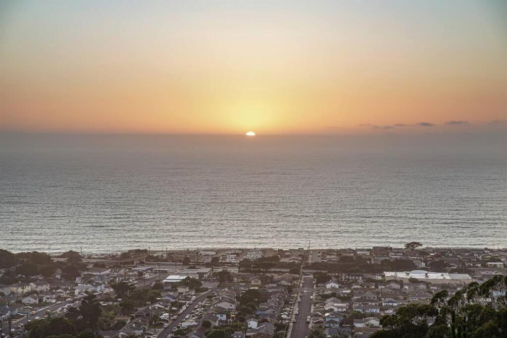 Charming 2Bedroom 1Bathroom With Breathtaking Mountain, Sunset And Ocean Views Pacifica Exterior photo