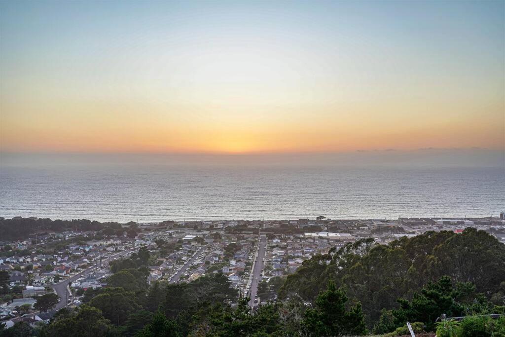 Charming 2Bedroom 1Bathroom With Breathtaking Mountain, Sunset And Ocean Views Pacifica Exterior photo